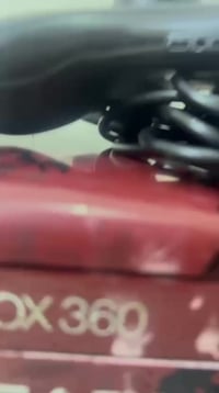 بلي اكس بوكس 360 البلي خير من الله شغال صارلي شهر من خذيته وحتاجيت فلو...