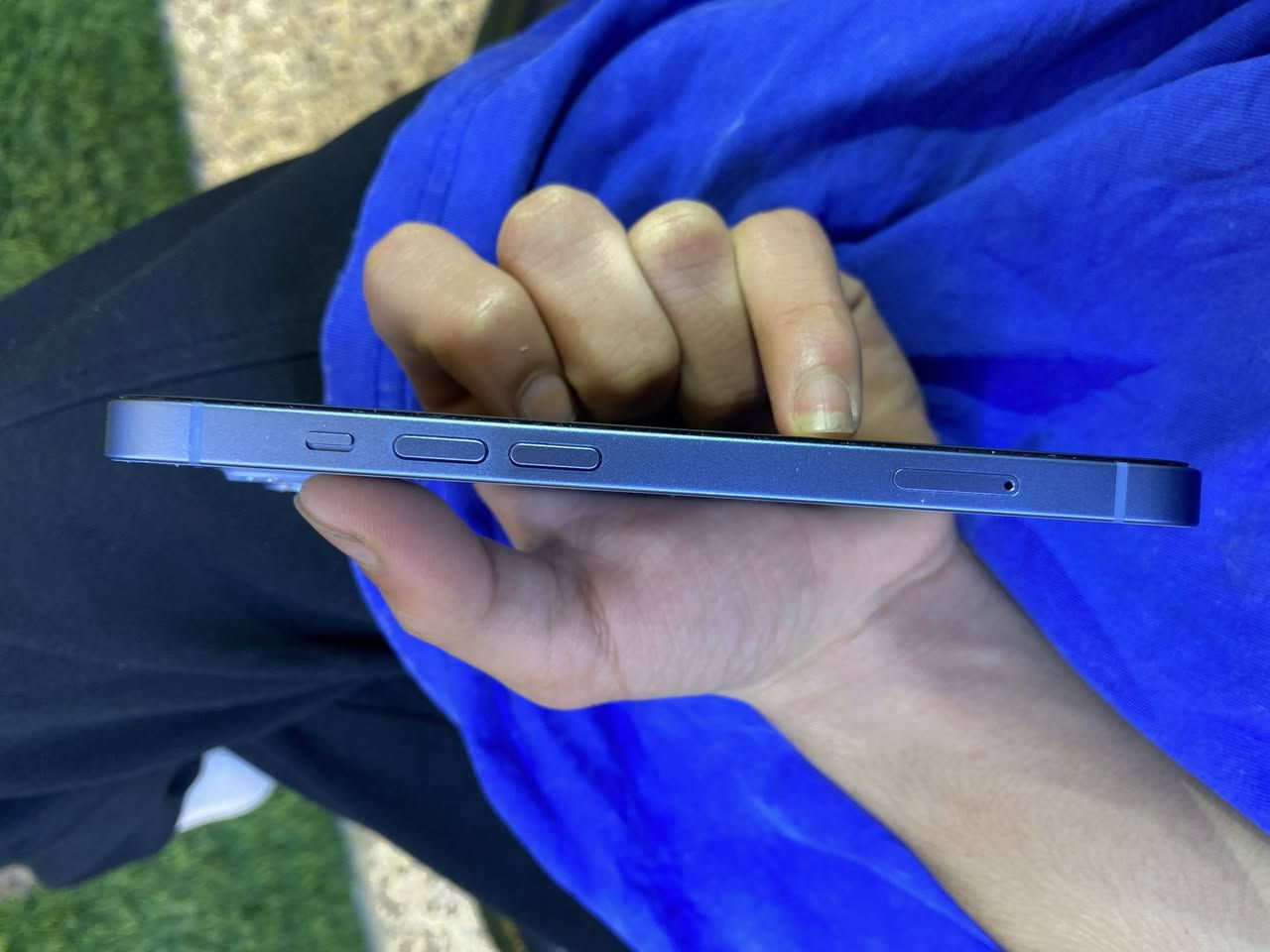 ايفون 14عادي ذاكره128 الاستفسار *********** عنوان موصل ايمن.للبيع او مراوس
