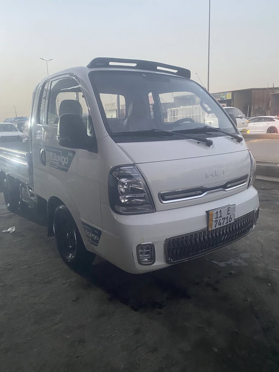 السلام عليكم كيا موديل 2023ماشيه 54الف بلاديه جديد كامل مكان بغداد مدينه الصدر وقم ***********
