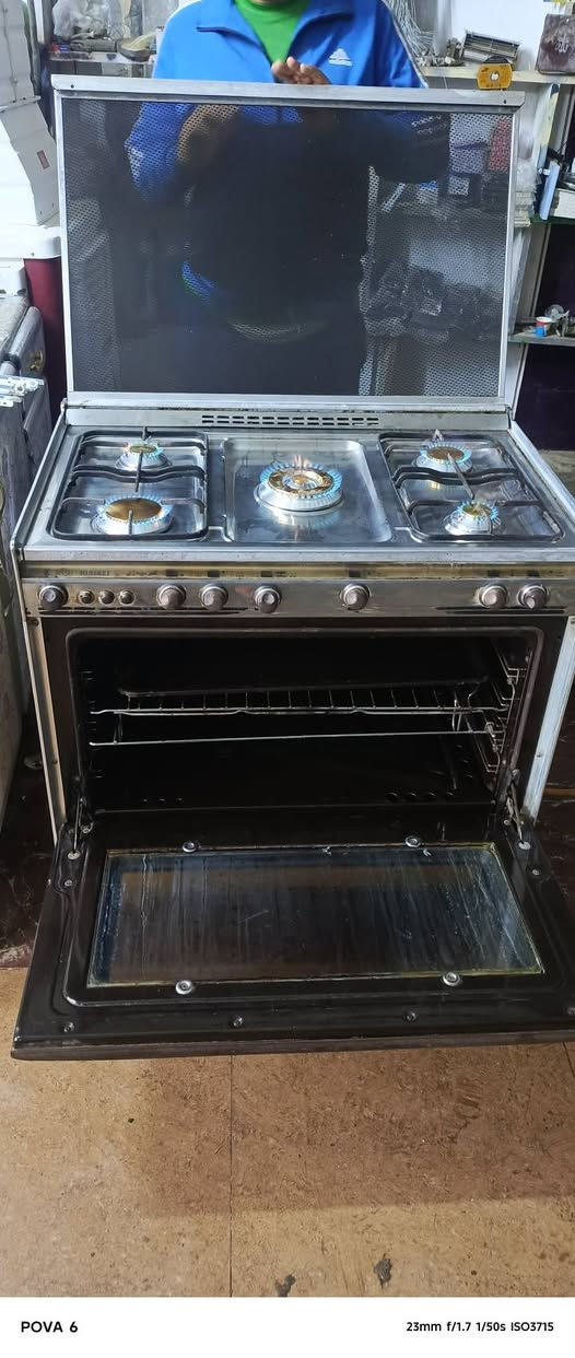 طباخ كريازي مصري على وضع الشركه اخو الجديد السعر 275 هاذه رقمي ***********
