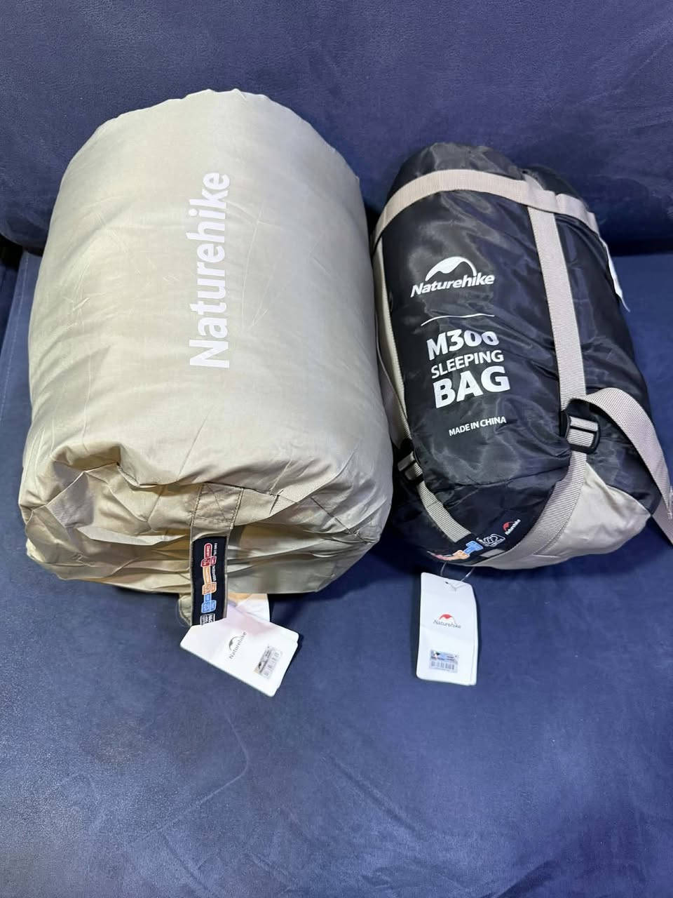 السلام عليكم للبيع سليب باك من ماركة نايتشر هايك Naturehike عدد ٢
الاول موديل M400 وزن ١ كيلو و ٨٥٠ غرام ادنى درجة حرارة  سالب ١٨ 
الثاني موديل M300 وزن ١ كيلو و ٥٠٠ غرام ادني درجة حرارة سالب ١٣ 
من مميزات هذه النوعية من السليب باك سهلة الحمل للمشي للمسافات الطويلة وللترحال كونها خفيفة الوزن وتغسل بالغسالات الاوتوماتيك 
تواصل خاص او *********** واتساب
