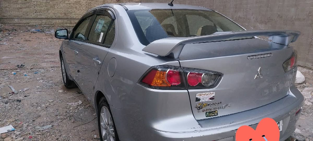 السلام عليكم اخوان لانسر قرش ١٦ مكفولة ماعدة بارد قبق جنطة الباقي كفالة ماشية ٥٥ حقيقي تحكم استيرن كامرة خلفية حساس خلفي رقم جديد بسمي رغم بغداد تخم تاير باتري جديد السيارة حلوة تجي وشوف ابعينك السعر١٢٥ مجال بصيط اتصل ودلل *********** ابو يوسف بغداد الدورة
