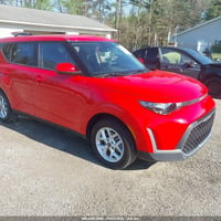 2025 KIA SOUL S,  اللون/أحمر  /عداد المسافة   8,372 mi  المحرك  2.0L I...