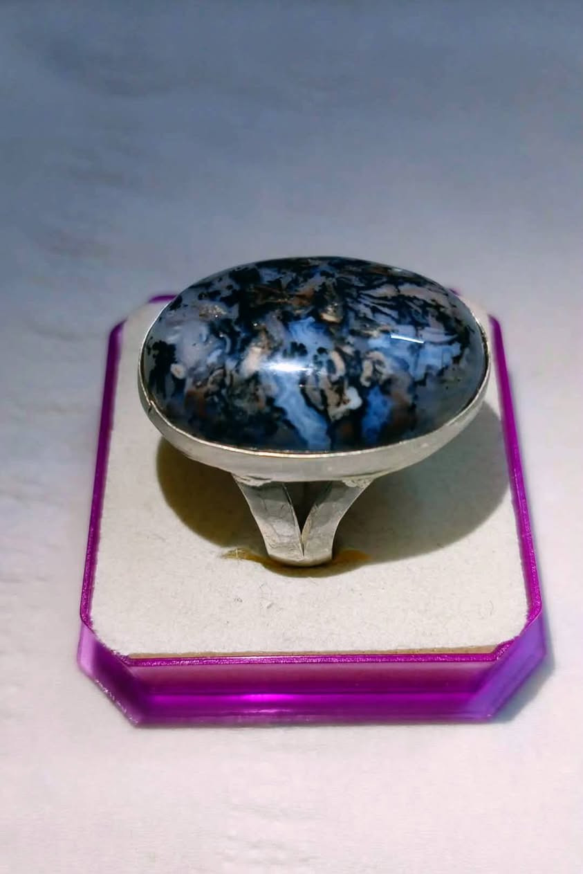 منو يصيده.. عقيق يماني مصور من التحف فضه 925سعر 33الف فقط مع توصيل واتساب 0770649111.


**إذا كنت صاحب هذا الإعلان وتريد حذفه لأي سبب، رجاءا أرسل رسالة إلى الدعم الفني**