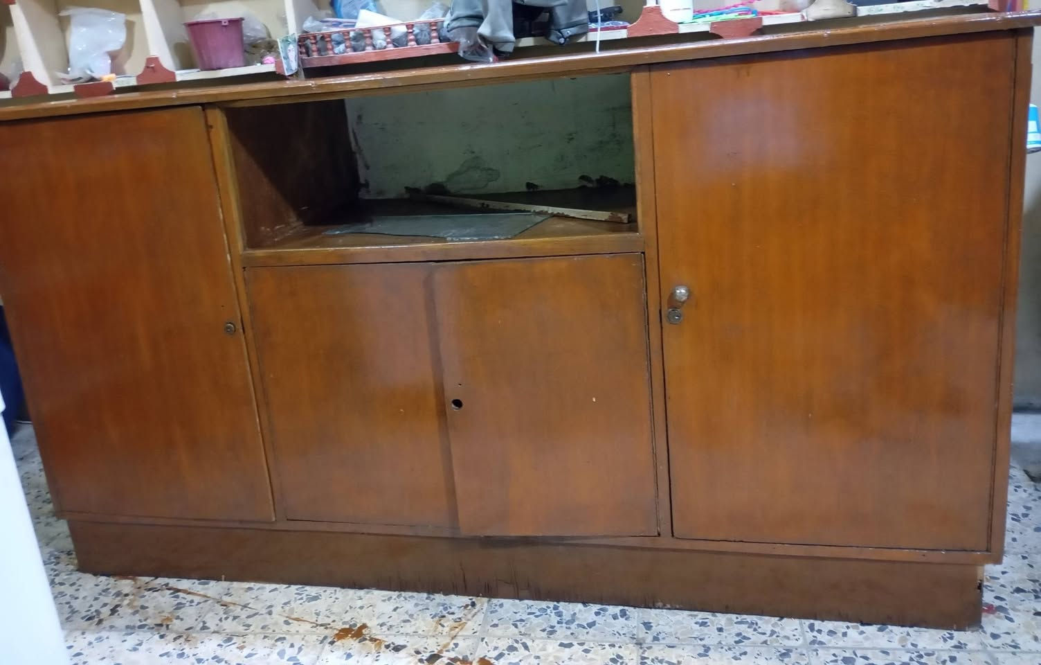 اغراض للبيع ***********
