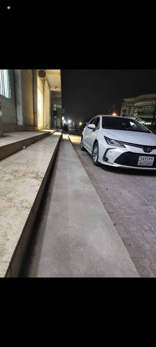 سلام عليكم ورحمه سياره كورولا موديل 2021خليجي ساز بيه باب مبدل وباب مصلح *********** مكاني بصره
