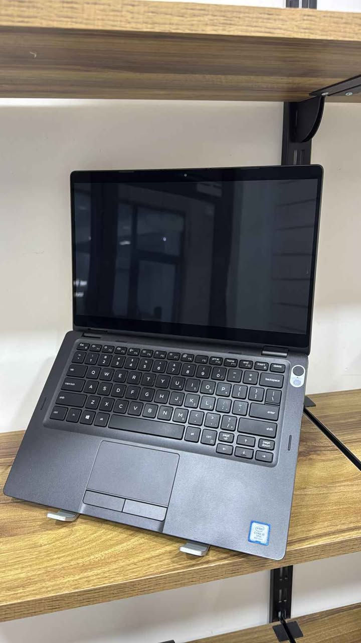 Ci 5 8th 
RAM 8 GB DDR4 
HARD 256 SSD NVMe 
X360 touch screen 
Screen 13.3 FHD أربيل, العراق


**إذا كنت صاحب هذا الإعلان وتريد حذفه لأي سبب، رجاءا أرسل رسالة إلى الدعم الفني**