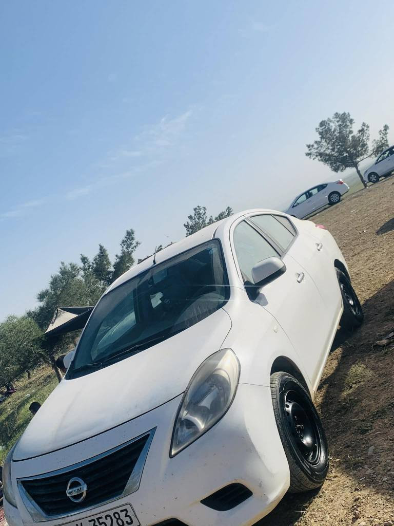 لاکشمیبای 2013 دوو پارچەی پشتی سبوغە کەمەک ژوو رەوەی گرتوە پێش کەپسە چارتایەی نوێ
 بێ مەسرەف سەیارەکە ماڵی دۆستە أربيل, العراق


**إذا كنت صاحب هذا الإعلان وتريد حذفه لأي سبب، رجاءا أرسل رسالة إلى الدعم الفني**