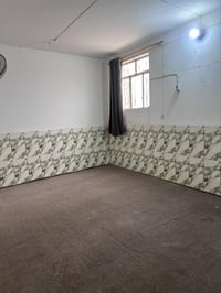 شقة للايجار في حي الجامعة خلف الكفيل مساحة ١٥٠ م للاستعلام الاتصال على...