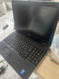 لابتوب نوع DELL نقص بس بطاريه  07825455969