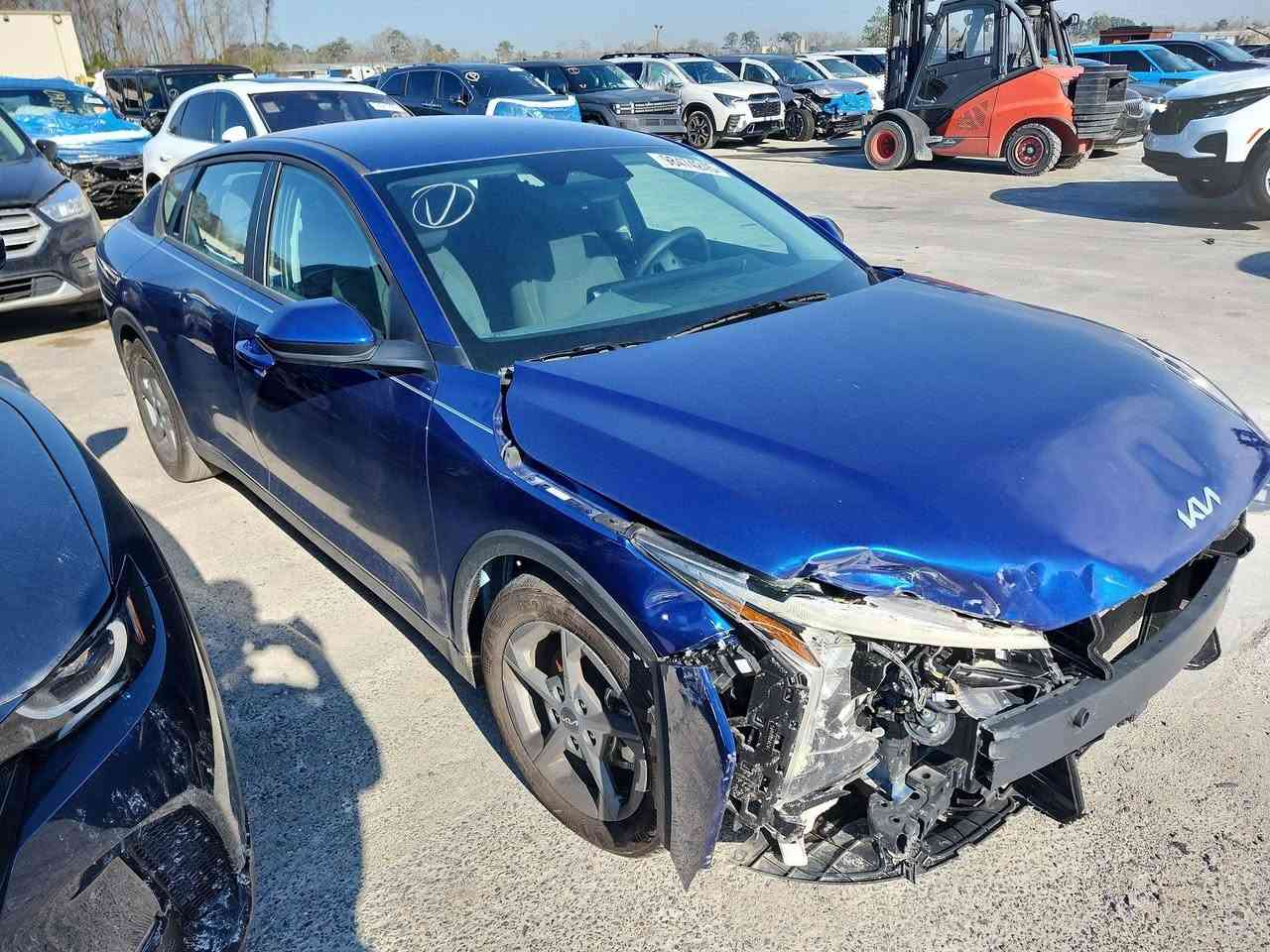 كيا كي فور K4 2025 تحملت من سافانا الى #مرسين تركيا / #كردستان العراق تم الشراء من /  Knoxville (TN)
موعد الوصول التقريبي 30 يوم

عداد المسافات: 8,514 ميل حقيقي 

🟪ســعــر💲 ::  الــرد تلقائي 🇮🇶📩🇺🇸

اسعار شحن تنافسية من جميع الولايات الامريكية الى (المنطقة الحرة بالاردن / ام قصر / الشارقة) شاملة لجميع المصاريف (النقل الداخلي - الشحن البحري - عمولة المكتب - عمولة التحويل - فتح الحاوية)
***********
***********

#IAA #COPART #IRAQ #USA #CARS #JORDAN #FREE_ZONE #AUCTION #BAGHDAD #العراق #بغداد #سيارات #دبي #الاردن #مزاد #مزادات #كيا #هونداي #تويوتا #كرايسلر #كوبارت #نيسان #اربيل #تفصيخ #تقطيع #قطع_غيار #الحرة #سيلتوس
