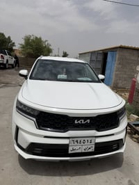 سورنتو ٢٠٢٢ • ٦ سلندر • ٧ راكب