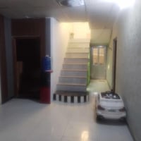 🏡 للبيع بيت مميز في حي المهندسين  المساحة: 200 متر  الطابق: طابق ونصف ...