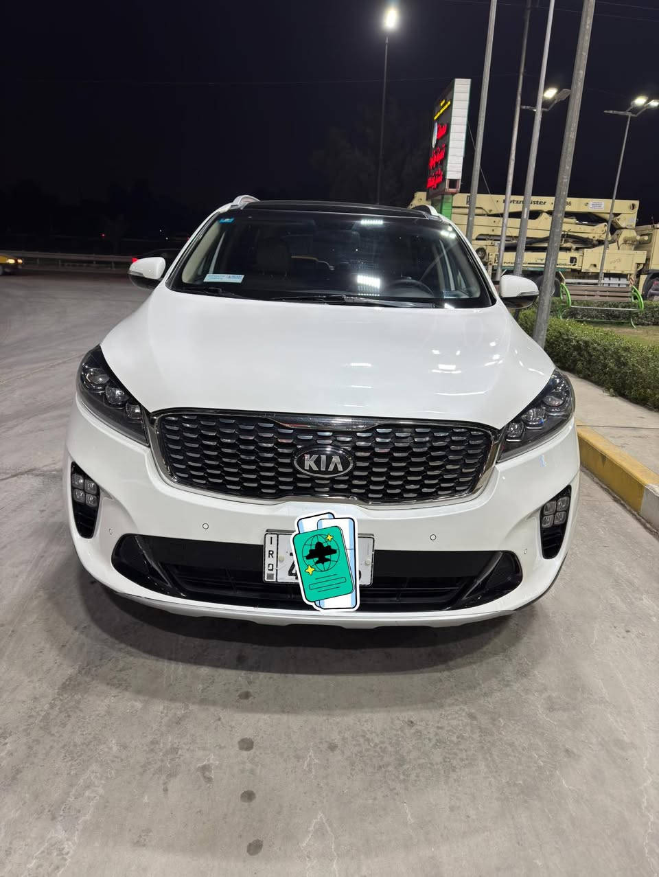 سلام عليكم
كيا سورنتو2019 شكل2020 
خليجي فول١/١‼️(تبريد و تدفئه كشنات امامي و خلفي ) باسمي من الشركه 
رقم بغداد مشروع وطني 
السعر265
المواصفات
--------------
- محرك 6 سليندر..... 7 راكب
كير 8نمر
- بصمة تشغيل  + بصمة ابواب
- تبريد 3 قطع
شاشه كبيره
جنطه كهرباء
- اشارة مرأة جانبية + مري شفط
- نظام ترحيب
- حساسات امامية وخلفية
- كامرة خلفية دوارة
- كراسي امامية كهرباء 
-  الكراسي جلد
-بنوراما
هندبريك بصمه-
ماشيه ٧٢الف كيلو 
- اربع انظمة قيادة( comfortable) + (Eco) + ( sport)+(smart)
- ويل كب كروم بلادي 19
تخم تاير 
سياره جديده مانقصها برغي 
باقي المواصفات معروفة

للاتصال ***********
