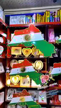 ستوديو أڤين • تصوير احترافي • ساعات جدارية علم كوردستان