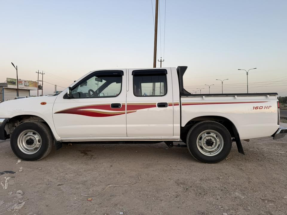 نيسان بيكم دبل قماره للبيع 
موديل 2011
تخم تاير جديد
مكينه + كير + تبريد مكفولات
رقم اربيل تحويل مباشر
السياره نصبتها كلش حلوه 
السعر 135 ورقه بيها مجال
مكان السياره بغداد / الكرخ 
رقم التواصل *********** يوجد واتساب
بيها ملاحظات بارد + شبر صبغ بطرف البنيد
