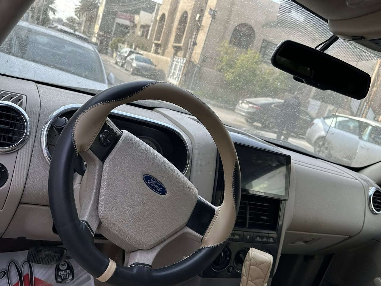 اكسبلور ٢٠٠٧ ما ناقصه برغي 
رقم شمالي الجديد 
المكان بغداد الغزاليه 
هاتف ***********
