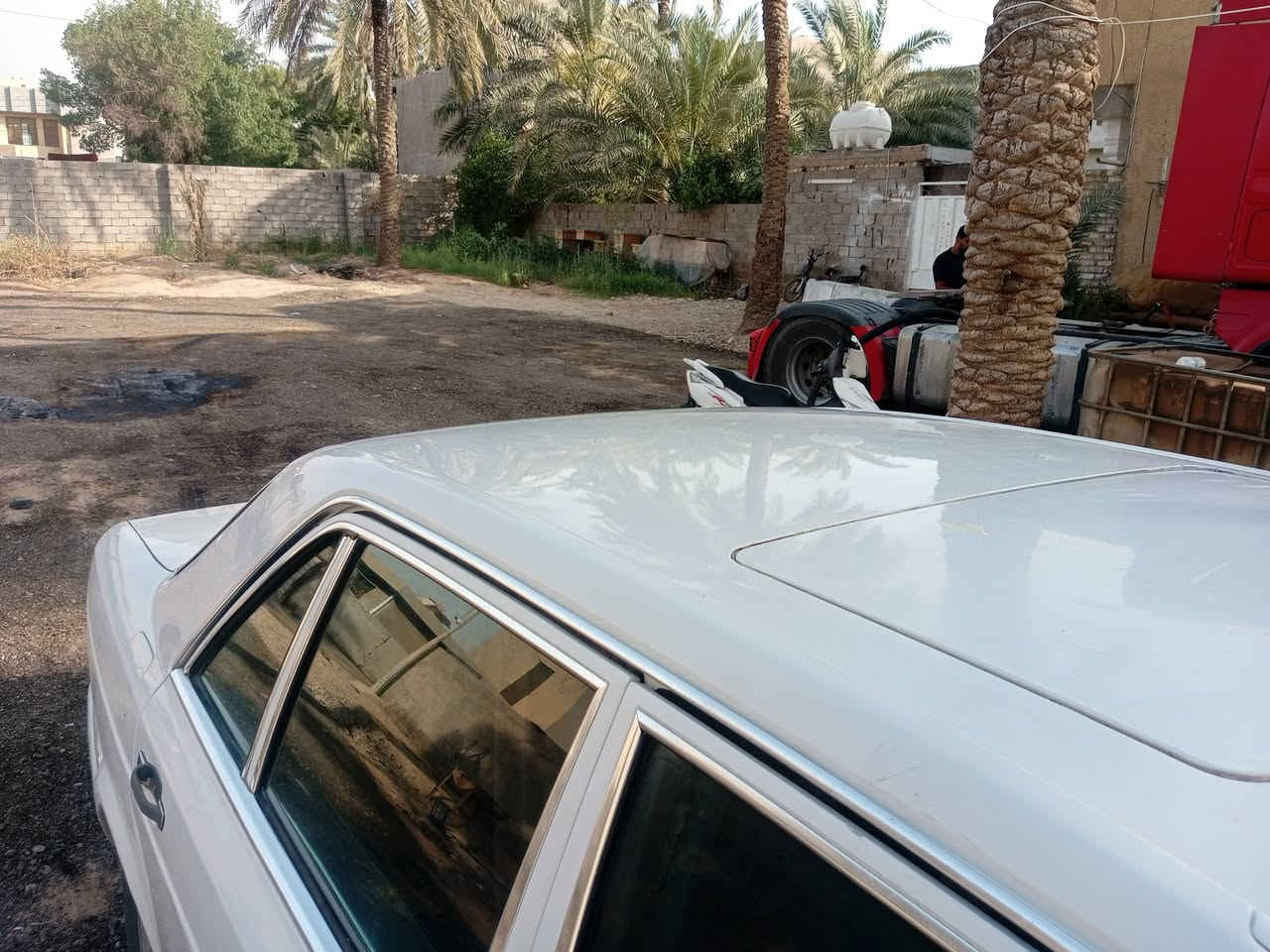 سلام عليكم للبيع مارسدس جانبو موديل1991 رقم مميز سعر 65$ عنوان بغداد مصبوغه عام مكينه بلاد مكينه وكبر حاويه جدد ***********
