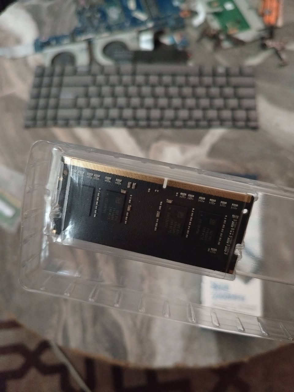 للبيع رام لابتوب
16GB ddr4 3200hz
استخدام قليل نظافه وشغال 100%
سبب البيع: ما محتاجه
السعر 45 الف

موقعي ميسان
واتساب +964 774 488 2764


**إذا كنت صاحب هذا الإعلان وتريد حذفه لأي سبب، رجاءا أرسل رسالة إلى الدعم الفني**