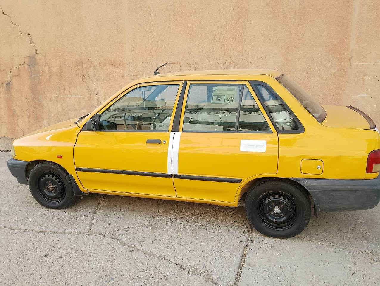 سياره سايبه للبيع موديل 12 اي غرامه صفر سياره جاهزه سعر 22 قفل 🔒 اتصال على الرقم ***********
