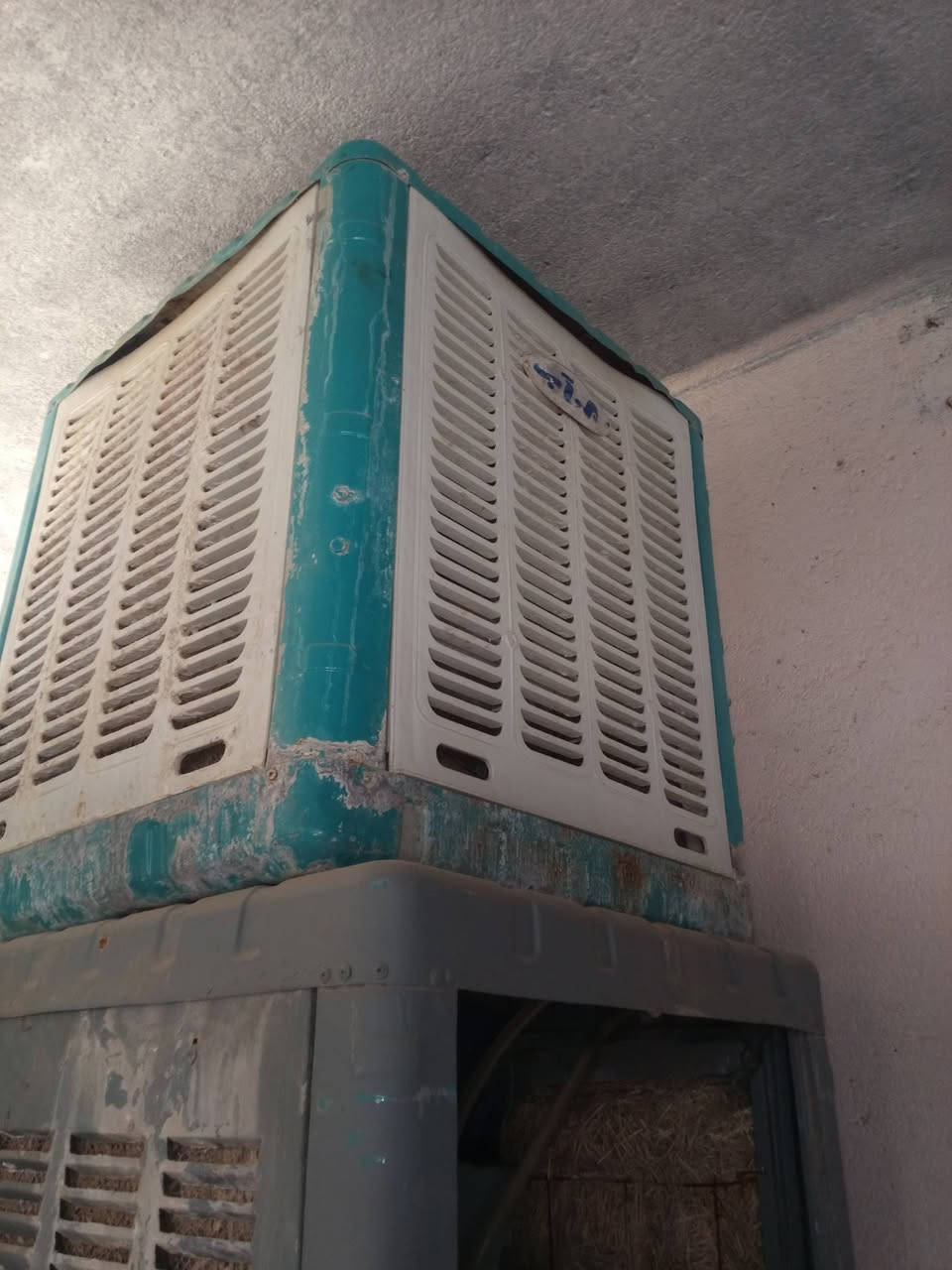 سلام عليكم ورحمه الله وبركاته مبردات البيع إيرانية سعرها 40 وثانيه مبردة ثكيل وزينه  مطور نحاس اصلي سعرها 75 بيه مجال


**إذا كنت صاحب هذا الإعلان وتريد حذفه لأي سبب، رجاءا أرسل رسالة إلى الدعم الفني**