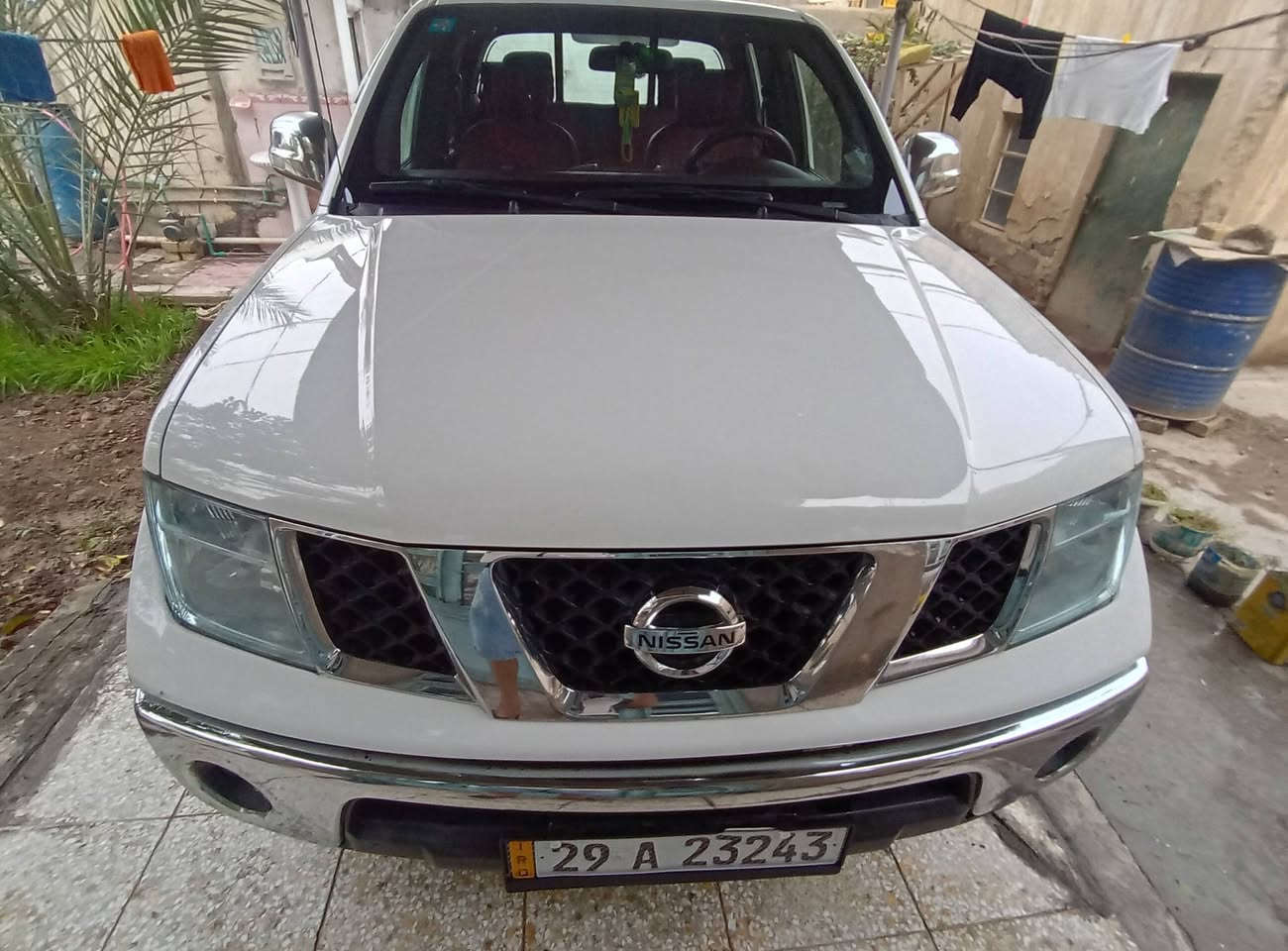 🔥 للبيع: نيسان نيفارا بيك أب موديل 2013 🔥

سيارة نظيفة جداً وأحلى من الصور، جاهزة للاستعمال وما تحتاج أي صرف.
محافظ عليها وحالتها ممتازة.

المواصفات: • مكينة قوية ونظيفة
• حدادية
• كشر
• تبريد ممتاز جداً
• سونار (موضح في الصور)
• التايرات بحالة جيدة

📄 رقم محافظة واسط وباسمي – تحويل مباشر
📅 السنوية سارية لغاية: 24 / 8 / 2027

📍 مكان السيارة: محافظة واسط – قضاء الصويرة

💰 السعر: 125 ويوجد مجال بسيط للجادين فقط.

📞 للتواصل: 0772 646 1886
