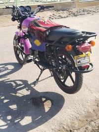 دايوان ٢٢ • مكينة ٢٠٠ • وراق