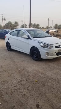 اكسنت2015خليجي مكفوله كفاله عامه فقط بارد قليل  محرك وكير مكفولات  داخ...