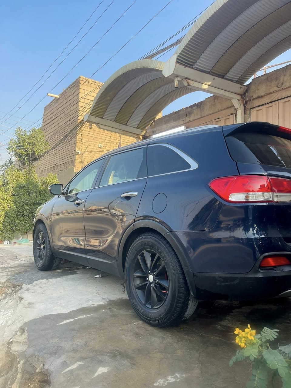 اخي المشتري اقرأ المنشور كله ولا تعبني يرحم والديك 

� سورنتو 2017 سيارة دخولهة 2018/9   7 راكب– 2400 المحرك 4 سلندر وارد امريكي والسونار مرفق 👇🏻

للبيع او المراوس

🔹 المعلومات الرسمية:

 • رقم بغداد الدولي (الجديد)
 • سنوية وهزة جديدات لغاية 2029
 • تحويل ثاني يوم باسمي

🔹 المواصفات:

• 7 راكب 
 • تدفئة وتبريد (قطعتين)
 • إشارات مرايا
.اشارة ترحيب 
 • تحكم ستيرن
 • مانع انزلاق
 • تايرات جديدة (مال لاند كروز )
 • صدر أمامي وخلفي جديد
 • شاشة كبيرة ديجيتال  كار بلي (بلادي)
 • كامرة دوّارة
 • حساسات مرايا
• منضومة زنون لدات الاصلي مال خليجي يعني
بونيت جكات 
جنطة جكات 

🔹 الحالة:

 • حادث بسيط👇🏻
 • جنطة وبونيت وجاملغ نصة صبغ  سيارة بدون ايرباك بلادي شرط صور الحادث داخل المنشور
• 
 • السيارة بالشرط كلهة ليبل واحد 

🔹 ملاحظات:

 • السيارة جاهزة
 • خير من الله
 •ملاحضة شخوط بصيطة

📍 الموقع والسعر: ‭0782 583 1825‬

 • المكان: كربلاء
 • السعر157 (قابل للمجال)
