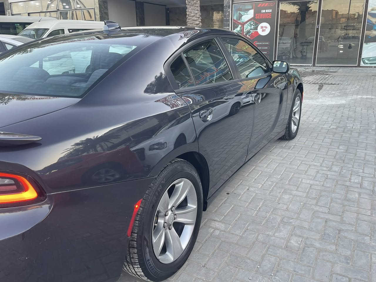 السلام عليكم
جارجر 2016 sxt 
محرك 3600 
شاشه جبيره 
تشغيل عن بعد
بدون ارباك صور حادث بالمنشور
ماشيه 115 m
بغداد با اسمي السعر 178
***********
