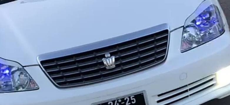 عەتەری ڕۆیاڵ لۆک بۆ گۆڕینەوە به سپۆرت   کەلار


**إذا كنت صاحب هذا الإعلان وتريد حذفه لأي سبب، رجاءا أرسل رسالة إلى الدعم الفني**