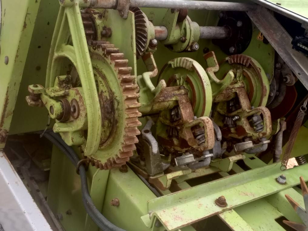 سلام عليكم اللهم صلي على محمد واله محمد كابسه 2017 وضع شركه برغي مامفتوح بيه  بلاد على وضع الشركه وينهم جنايت المديل القديم كابسه مامشتغله نضيفه كلش ولا جويت لحيم بيه وليريده بي خير ويدلل خل يتصل ***********
