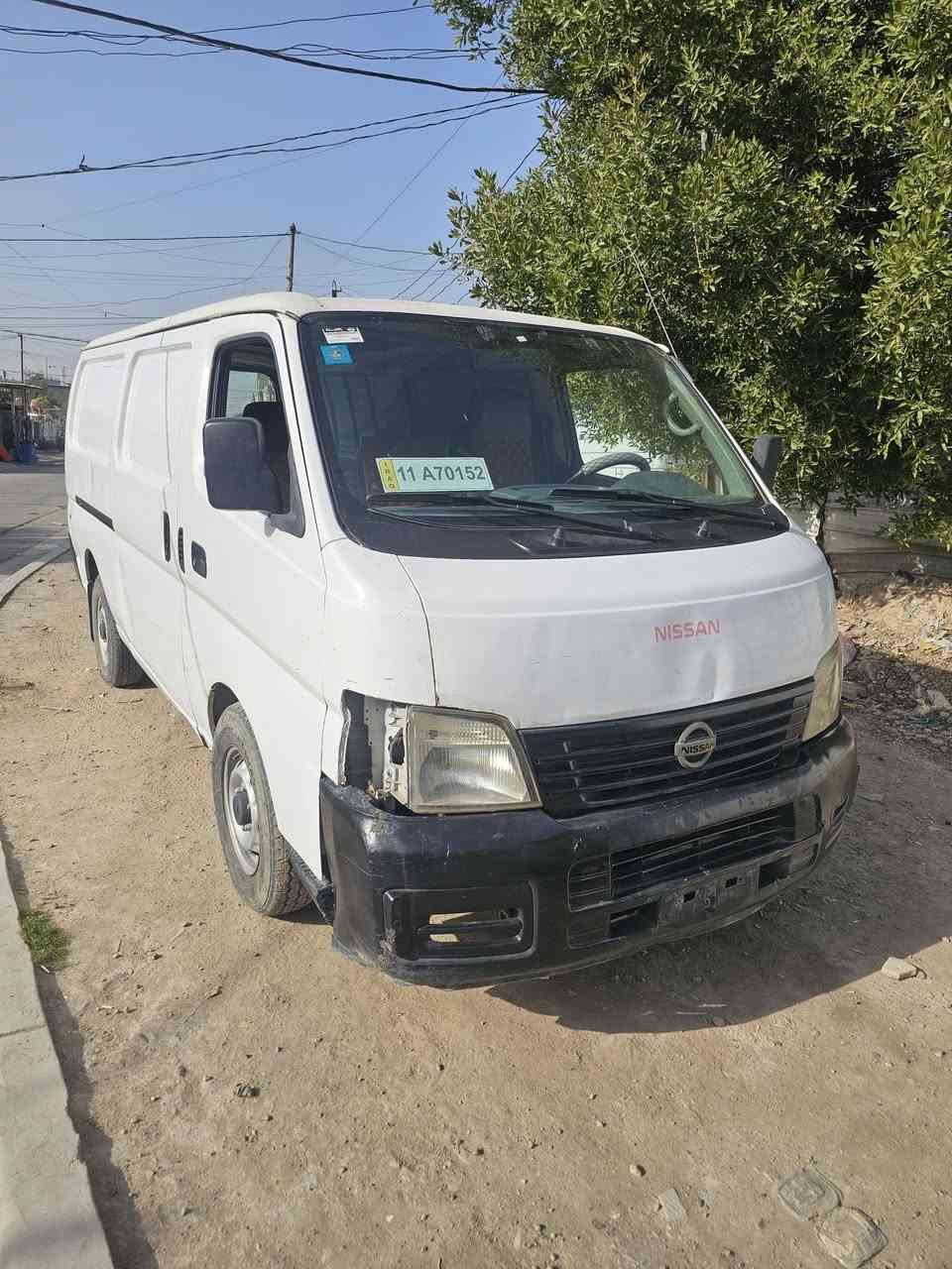 السلام عليكم فان للبيع موديل
2006 رقم بغداد دولي بسمي قبل سبوع حولتها تبريد شغال تخم تاير جديد حداديه
محرك كير مكفولات 
 جديده جاهزه من كلشي صبغ قطعتين 
مكاني بغداد العامريه 
*********** واتساب
