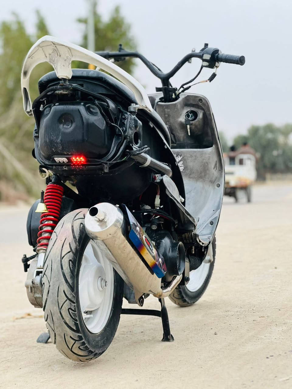 السلام عليكم دراجه منغولي للبيع 55 السعر 475 سويها مجال بسيط مكان ناصريه سيد خيل ***********
