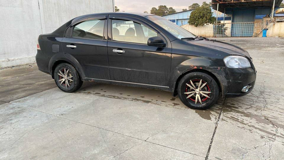 سڵاو
اڤیۆ2011،ڕەش،رقم هەولێر،ناوزەرد،مەکینەگەورە،
گێڕ عادی،بەشەرتی گێڕومەکینەوتحویل و غرامەو
هەمووشتێک،سنوی و ڕەقەمی تازەیە،پاک وجوانە،
تەنها پارچەوپەڵەیەک بۆیاخی هەیە،لەسلێمانییە
61$ومعامەلە،***********  *********** السليمانية, العراق
