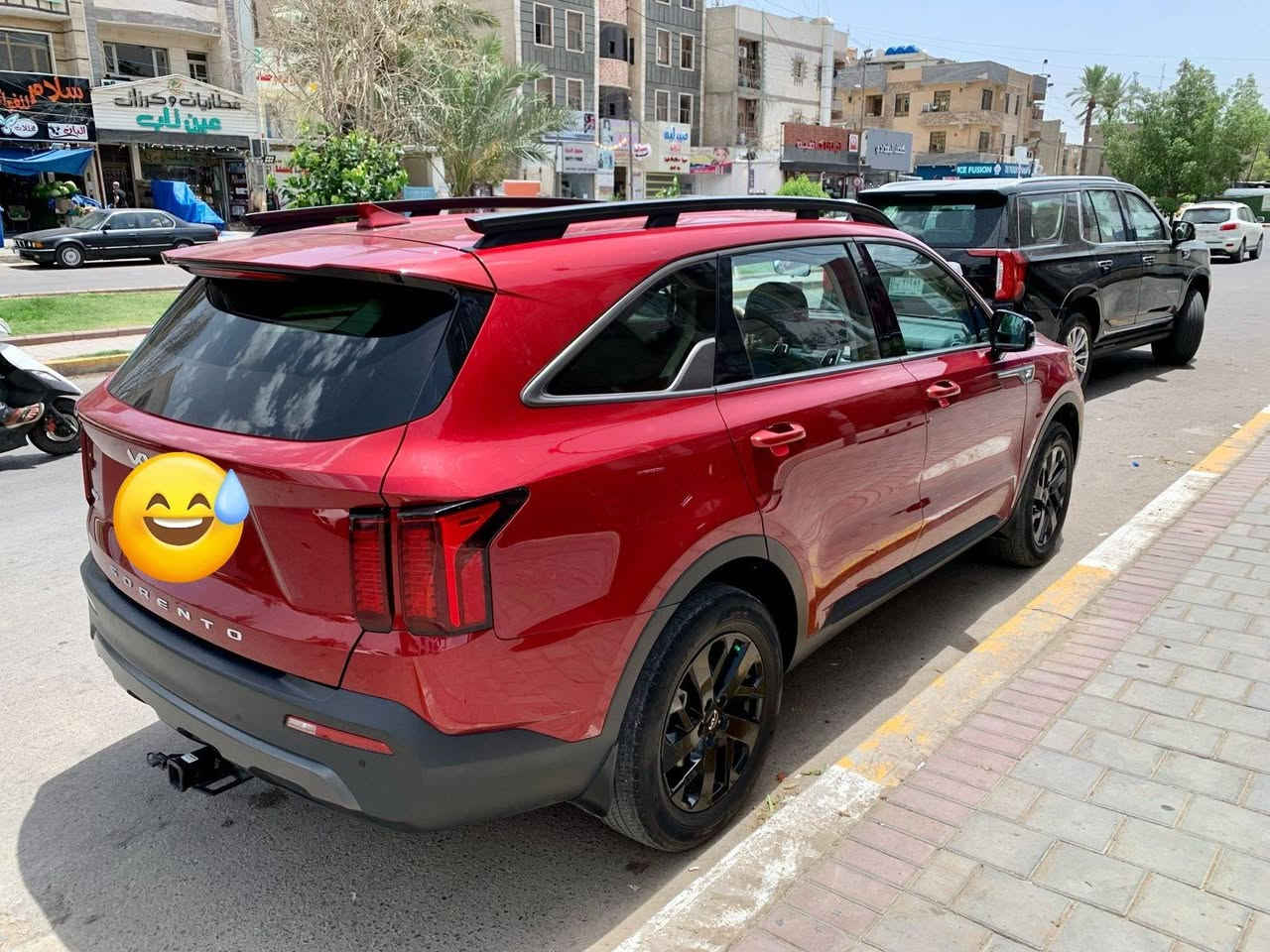 السلام عليكم
كيا سورنتوX line 2022 اس وارد امريكي 
. فور ويل
مقاعد جلد اسود 
محرك 4 سلند GDI 
المواصفات
1-داخل اسود ملكي مطعم بصاج 
2-كشن امامي كهرباء
3-تدفئة  المقاعد الامامية   
4-نقاط عمياء 
5-حساسات خلفية 
6-حساسات جانبية 
7-تحديد مسار 
8-قيادة ذاتية  
9-بصمة تشغيل وابواب 
10_نظام ترحيب خارجي عند الاقتراب من السيارة 

11- 4 انظمة قيادة سبورت سمارت ايكو كومفورت 
12-وقوف تلقائي خلفي 
13-وقوف تلقائي امامي 
14-وقوف تلقائي جانبي  

16-تبريد منفصل مناخي  
17-نظام نزول المنحدرات 
18-نظام ملاحة GPS 
19-لايت زينون 4 عدسات LED
20-تشغيل عن بعد 
21-شاشة Apple Car play 
22-مثبت السرعة Cruise
23-حساسات ضغط اطارات 

25-قطعتين تبريد 
‏26-  ABS نظام مانع الانزلاق
27-اشارة في المرايا الجانبية
28- ا  Bluetooth / USB 
29- ارضيات اصلية  
السيارة مرقمة بغداد بأسمي 
السعر 225$ وبيهة مجال 
***********
