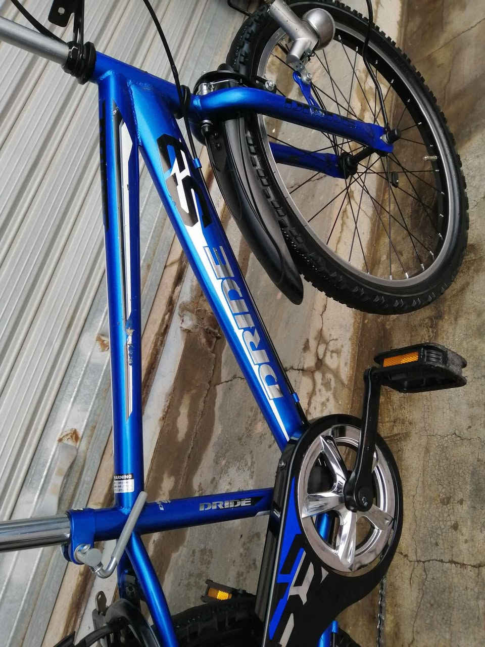 سلام عليكم
وصول وجبة جديدة
بايسكل للبيع باله ياباني حجم 22 كيمو جبلي تاير عريض سته كير ياباني اصل سوبر لوك بالكارتون نظافة100%

عنوان محل :كركوك حرية _مقابل تكية و جامع شيخ محمد _يم ملعب دولي شورجة.
رقم موبايل :***********
