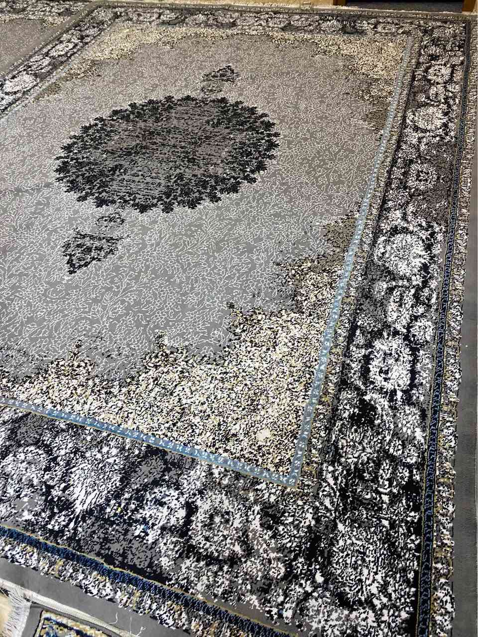 سڵاو

 دوو فەرشی ئێرانی  ٤٤٠ شانەی دەرەجە یەک  ٣/٤ 

٢٠ کیلۆ

 کەم بەکارهاتوە

نرخی هەردوکی ١٦٥ هەز السليمانية, العراق


**إذا كنت صاحب هذا الإعلان وتريد حذفه لأي سبب، رجاءا أرسل رسالة إلى الدعم الفني**