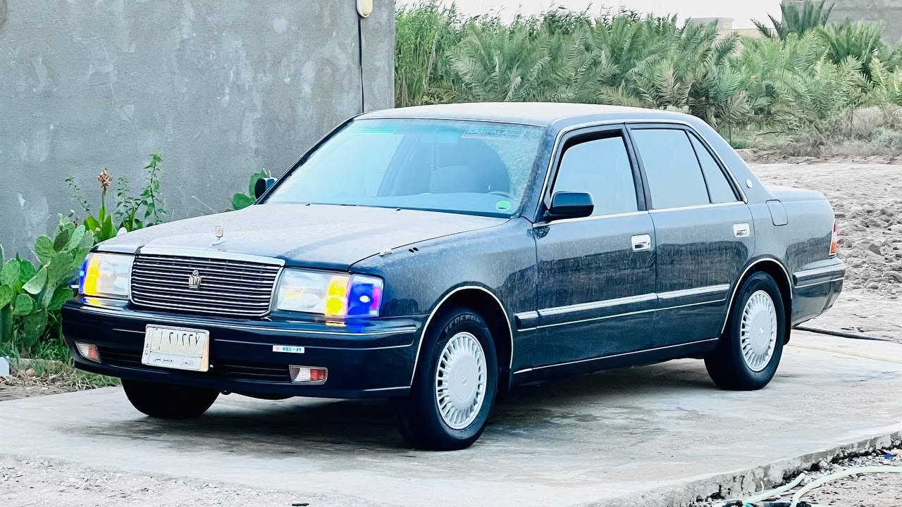 السلام عليكم راس الثور تكم سعودي موديل ١٩٩٦
سياره مكفوله كفاله عامه كص ونقل ولعيب شرعي مكينه وكير ٣٠٠٠ بطل اسود توهن شادهن تحويره كامله تبريد ثلج تخم تاير توه حداديه جديده امامي وخلفي رقم انبار سنويه مجدده تحويل مباشر سياره مال جناي فقط السعر ٩٣ رقم الهاتف ***********
