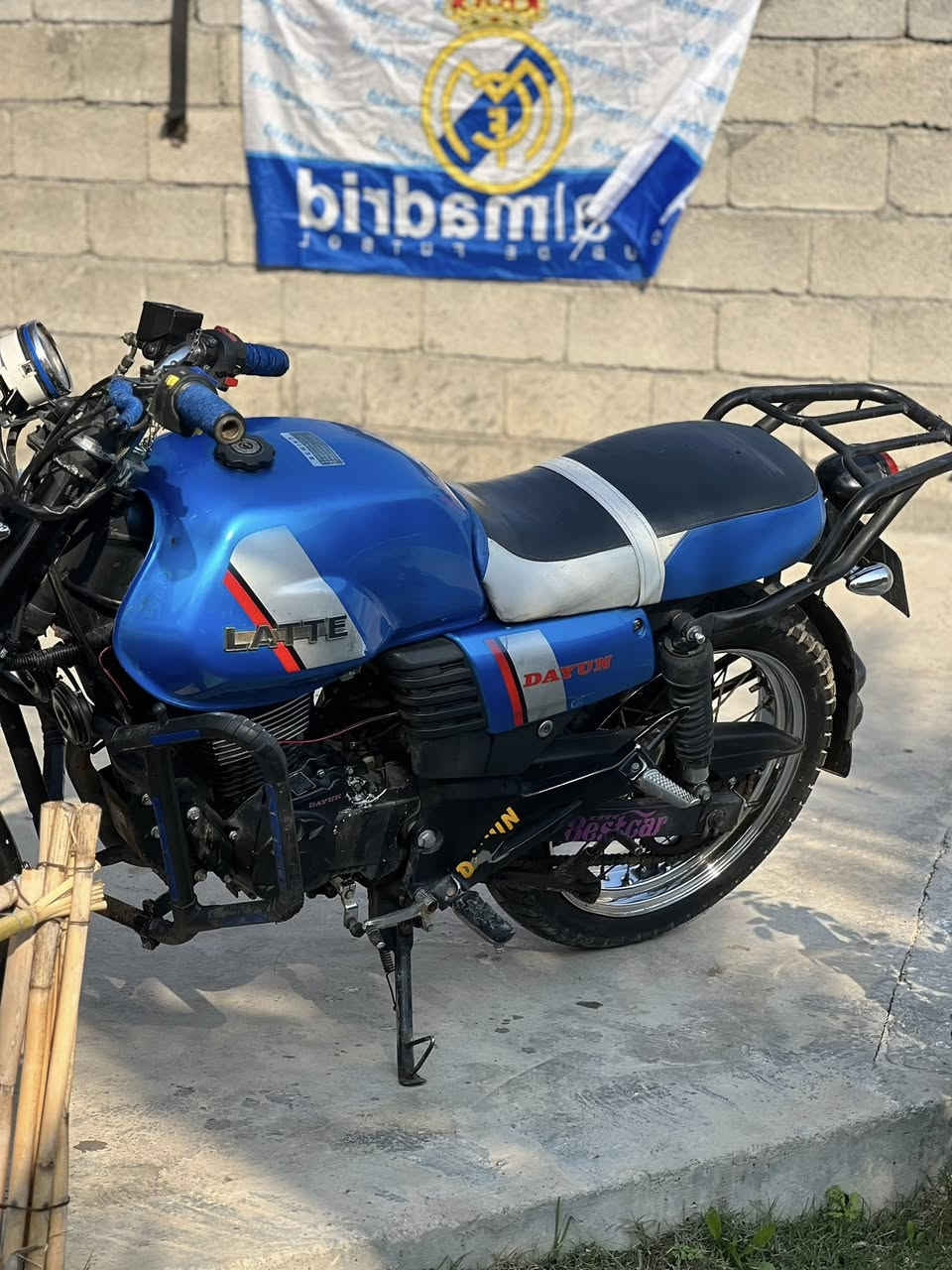 دايوان لاتيه 2022 شهر(7) مرقمه نكليزي مشروع وطني شلعه معدل تشك مابيها اي نقص  ديالى بعقوبه خرنابات سعر 2100وبيها مجال تصل او رمش ***********
