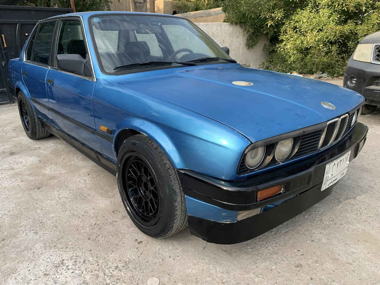 سلام عليكم
BMW e30

كير عادي

مكينه 27مفتوح

موديل 89 شكل 92

جام كهرباء 

سياره كشر خير الله 

بدون حادث او طخه او خياس

مصبوغه عام للجماليه

لون السياره مطابق بل سنويه واي اشكال اتحمل مسوليه السياره بسمي

السعر 38وبيها مجال 

ملاحضه السياره بيها اكسل ثكيل 

***********
