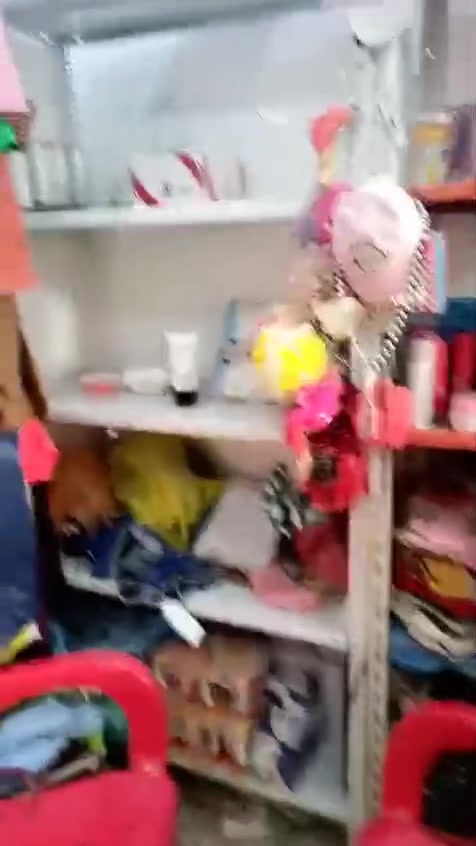 شروت ملابس للبيع متكونه من ملابس نسائية ورجالي واطفال صيفي وشتائي و كوزمتك و أحذية العنوان كربلاء المقدسة السعر مليونين


**إذا كنت صاحب هذا الإعلان وتريد حذفه لأي سبب، رجاءا أرسل رسالة إلى الدعم الفني**