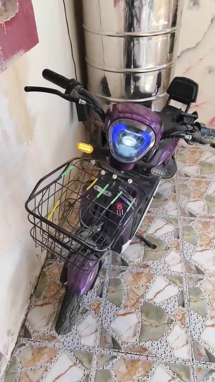 سلام عليكم اخوتي موطور شحن للبيع مستعمل شي قليل موطور نضيف سعر 300 وبي مجال رقمي ‏‏‪***********‬‏
