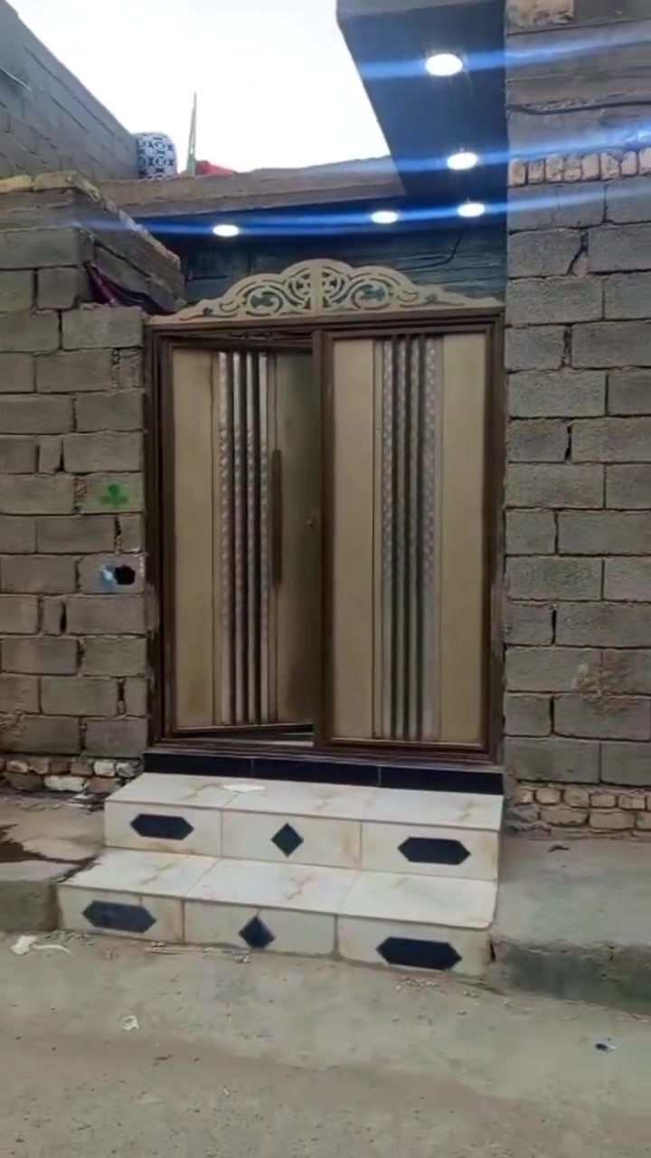 السلام عليكم بيت مساحه 110متر مربع بالحميديه شارع سيد عوده ***********
