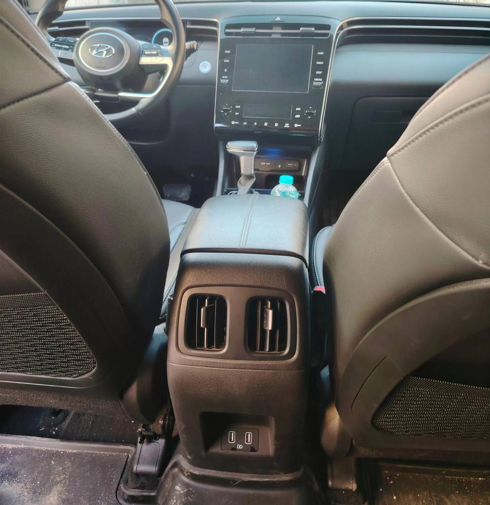 السلام عليكم •••
☜           💥2023💥
   HYUNDAI TUCSON 
#الرقم: 🇮🇶 بصرة 🇮🇶
#عداد المسافة: 26 الف ميل
للاستفسار الاتصار على الرقم
*********** واتساب
••••••••••••••••••••••••••••••
ملاحظة //
( السيارة حادثهة خلفي جداً بسيط وايرباكات كلهة سليمة مال شركة ) 
꧁꧂فول الفول ꧁꧂
فتحة وبصمة وشاشة🤔🤔
#السعر  🔥💣🔥  
195💲وبيهة مجال
#المواصفات :✈️✈️✈️
▪️السيارة: هونداي توسان
▪️الموديل: 2023
▪️المحرك: 2.5 
▪️اوتو ستوب اطفاء ذاتي
▪️بصمات للأبواب مع بصمة جنطة وبصمة تشغيل وتشغيل عن بعد
▪️رادار امامي مانع تصادم 
▪️حساسات الانحراف عن المسار
▪️شاشة كبيرة كار بلي 
▪️جنطة كهرباء
▪️شاحن لاسلكي (واير ليس)
▪️كشنات جلد
▪️تدفئة بالكشنات
▪️تحكم فول كهرباء لكرسي السائق
▪️السيارة بنظام تبريد قطعتين 
▪️سايد بريك بصمه
▪️قيادة تفاعلية
▪️اشاير بالمرايا الجانبية +نقطه عمياء
▪️تحكم ستيرن جهتين بلوتوث وحاكية وتحكم صوت 
▪️نظام ABS مانع انزلاق+كروس سرعة البصرة, العراق
