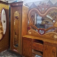 غرفة نوم • للبيع