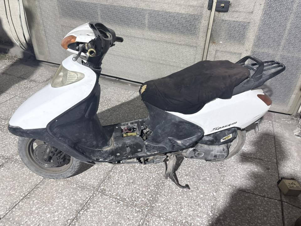 سلام عليكم دراجة سبيسي للبيع دراجة مجفتة سلف يعلك بس شغال بس كفر لمامي تجاري بقية بلاد صالنصة مبدلة كتف باتري ملف جديد جوزة اشاير ميشتغلن بس سيارة نشطة وين متروح بيهة روح قبق هندر موجود بس هندر ماكو من اخير دراجة شك  سعرهة ٢٠٠ وبيهة مجال للاستفسار ***********
