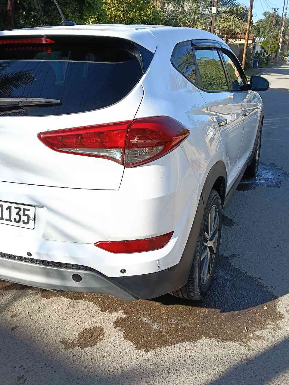 السلام عليكم توكسان للبيع 2017 بيه قطعه وحده صبغ فقط البنيد سياره نص فول خير من الله كير مكينه تبريد صدر رقم اربيل الجديد بيع او مراوس حسب الطلب ***********
