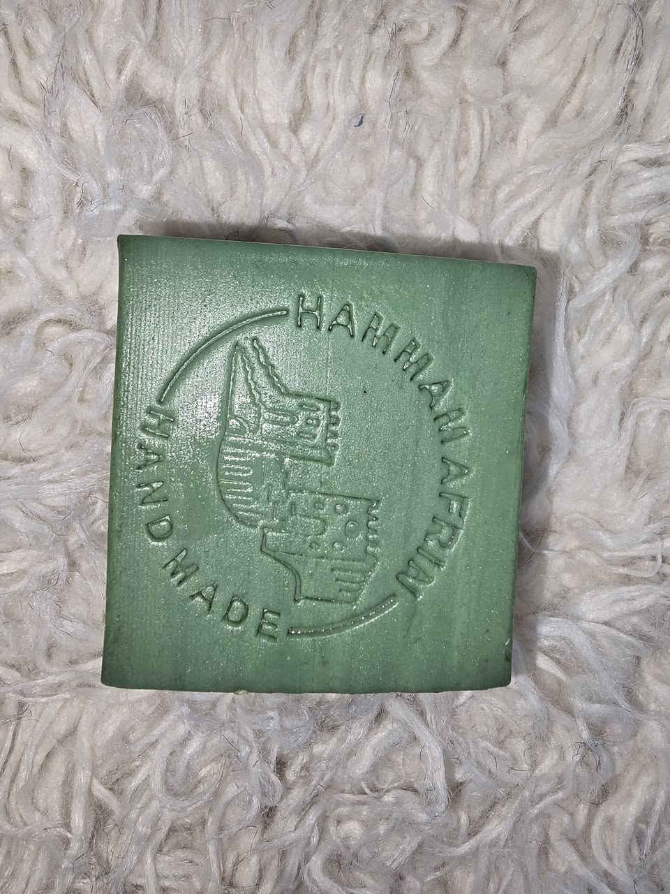 يوجد لدينا جميع أنواع صابون


**إذا كنت صاحب هذا الإعلان وتريد حذفه لأي سبب، رجاءا أرسل رسالة إلى الدعم الفني**