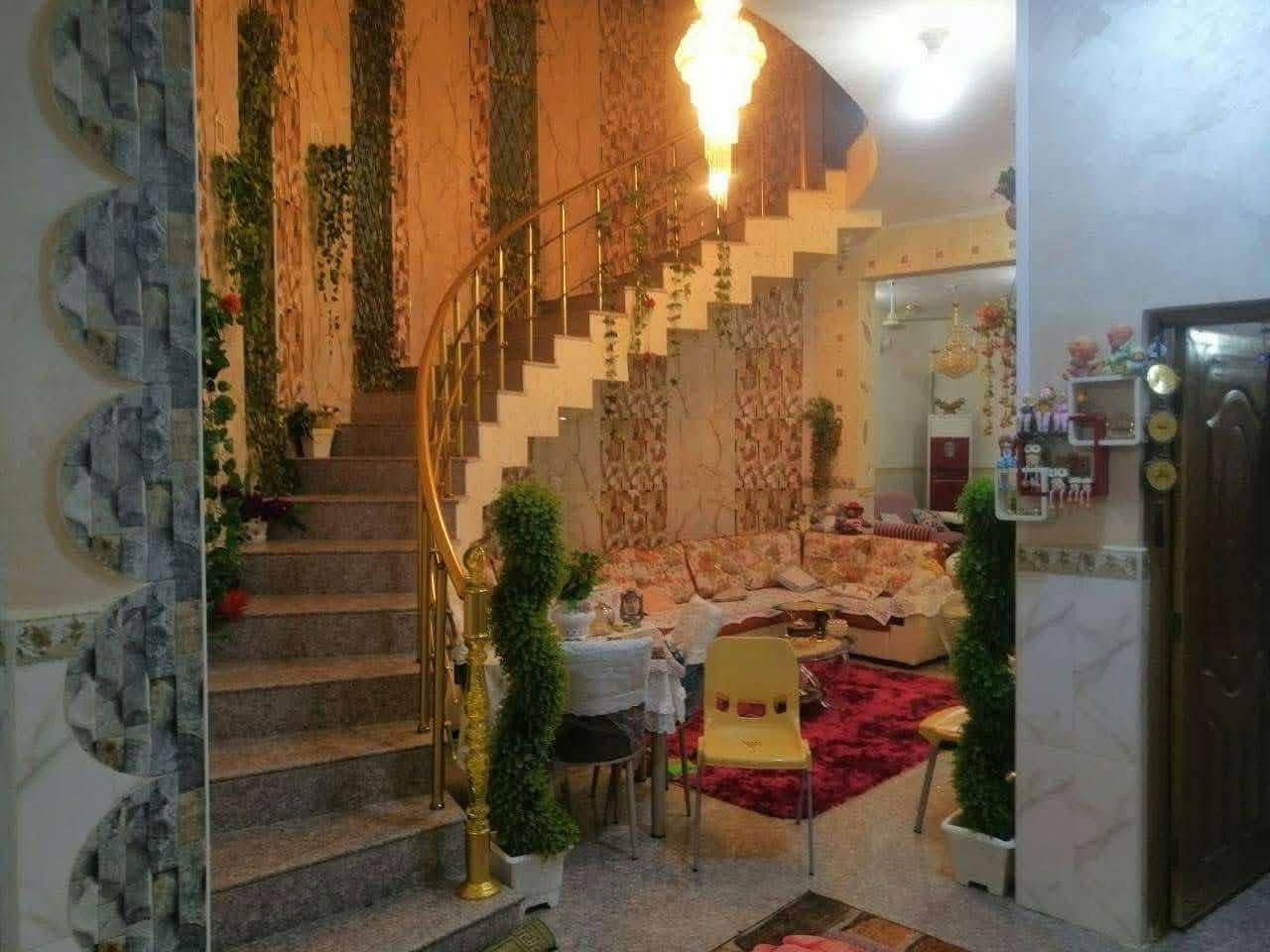 (🌹اللهم صل على محمد وعلى آله محمد🌹)
#أعلان

#بيت للبيع منطقة حي موسئ الكاظم

#مساحه 200م طابو صرف

#طابقين صب كونكريت بناء حديث

#طابق الأول بي/ غرفه نوم واستقبال وصاله
ومطبخ وصحيات داخليه وخارجيه وطارمه
وحديقة عالي عن الشارع

#طابق الثاني بي/ غرفتين واستقبال وصاله
ومطبخ وصحيات وسطح عدد2

#السعر 162 مليون قابل للتفاوض
#ملاحظة/يكون الاتفاق حصرا بين البائع والمشتري داخل المكتب 🥀🥀🥀
#للاستفسار الاتصال بالأرقام
☎️ ***********📞 يوجد واتساب 🥀
☎️ *********** 📞 يوجد واتساب🥀
☎️ *********** 📞 يوجد واتساب🥀
مكتب النائل للعقارات الكائن في ام العصافير قرب برج آسيا 🌺🌺
